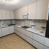 Угловая кухня, по индивидуальным размерам.